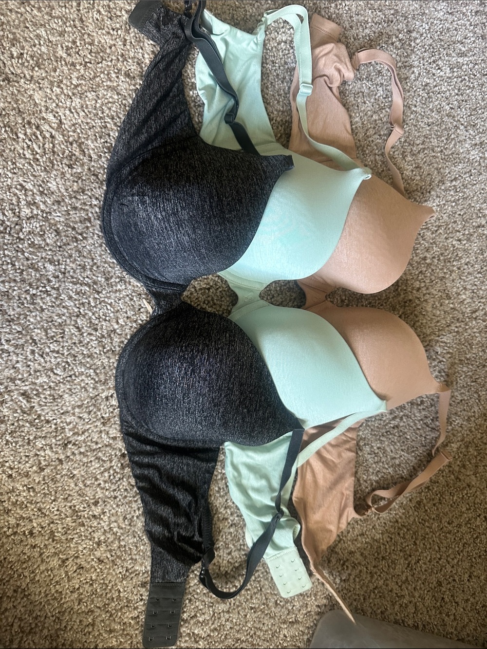 Victoria's Secret 3-Pack Everyday Bras — Black, Mint, and Nude